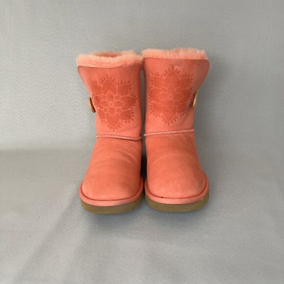 Womens UGG Boots Pink Coral Kimono Bailey Button Flower Rare Limited-Edition Sz6 - Picture 9 of 16
